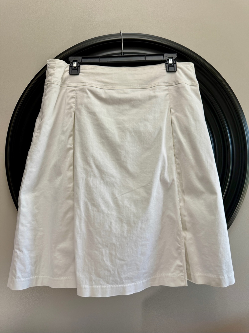 “George” Classic White A-Line Women's Skirt